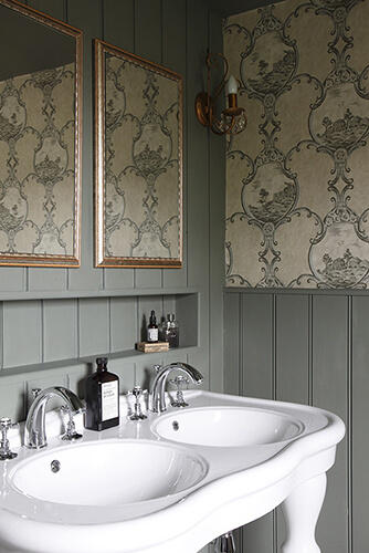 Double sink