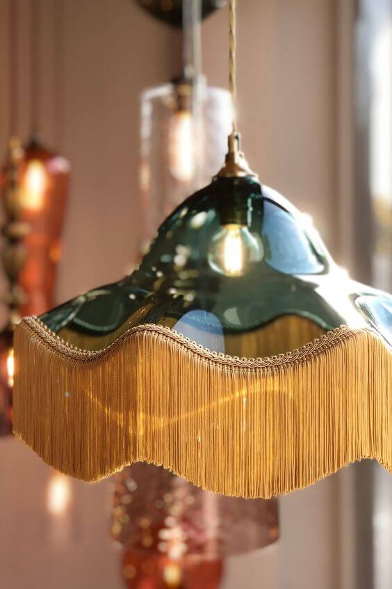 rothschild and bickers pendant